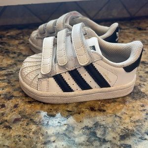 Adidas Superstar Original baby/toddler size 5